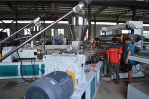 Machine de thermoformage de <span class=keywords><strong>tapis</strong></span> imperméable de <span class=keywords><strong>tapis</strong></span> d'accessoires d'intérieur de voiture antidérapante de TPU TPE à haut rendement - Product Image 3