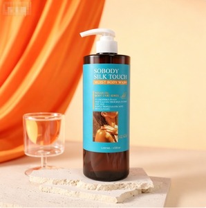 Gel de Ducha Hidratante a Granel con Proteína de Seda y Fragancia, Cuidado de la Piel de Lujo para Exportación, Ideal para Spa y Salón, Retención de Humedad Diaria - Product Image 6