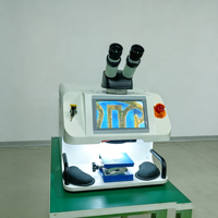 Mini machine de soudage au laser YAG à haute rigidité avec refroidissement par eau pour le fer