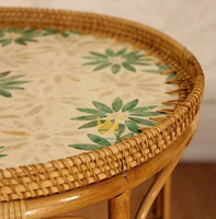 Table basse en rotin tressé vietnamien avec plateau en nacre, design moderne pour salon, hôtel, villa, mobilier de maison