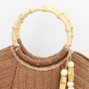 Bolso de playa de paja de papel tejido con forma de bola de masa hervida, bolso informal, borlas de papel, mango redondo de bambú natural - Product Image 2