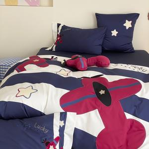 ชุดเครื่องนอนผ้าฝ้ายปักลายการ์ตูน4ชิ้นสีแดงบ้านโรงแรมสิ่งทอสำหรับเด็กทารก - Product Image 3