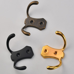 Antique European Style Zinc Alloy Double Hook Ram's Horn Hook For Dressing Room <b>Clothes</b> Hats And Miscellaneous Items - Product Image 2