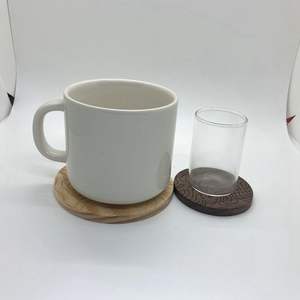 Posavasos Redondo Cuadrado de Nogal, Acacia y Bambú con Revestimiento, Estilo Simple, para Servir Té y Comida - Product Image 2