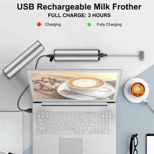 Batidora Eléctrica de Acero Inoxidable para Café, Espumador Automático de Matcha, Espumador de Leche Portátil Recargable por USB con 3 Cabezales de Batido - Product Image 5