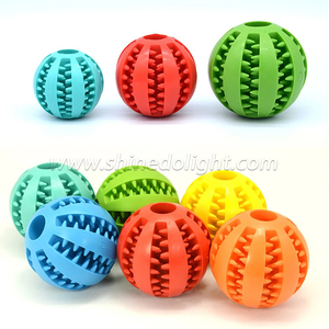 Jouets interactifs en caoutchouc pour <span class=keywords><strong>chien</strong></span> de compagnie doux nettoyage des dents magique <span class=keywords><strong>chien</strong></span> roulant balle de pastèque mangeoire lente pour <span class=keywords><strong>chien</strong></span> de compagnie jouet à mâcher balle - Product Image 3