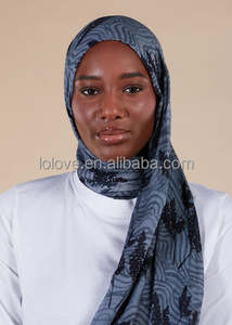 Hijab personnalisé à imprimé dégradé, petit motif floral pour femmes, quantité minimale de commande bas, associé à un sous-capuchon, adapté à la commande personnelle et en gros - Product Image 6