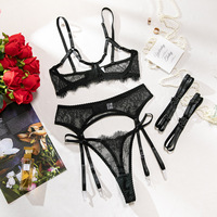 Set Empat Potong Pakaian Dalam Eropa dan Amerika, Seksi, Berbahan Renda Hitam Transparan, Tanpa Tali, Penuh Gairah dan Memikat