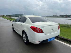 2023Volkswagen Tacqua Volkswagens Tacqua 1,2 T DSG R-Line Gasolina Coche usado VW-Tacoua 5 Asiento Pequeño SUV Vehículo de segunda mano Coche usado - Product Image 4