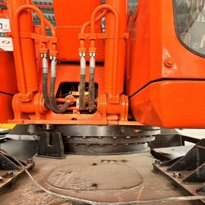 Excavadora Usada DOOSAN 210W-7 de 21 Toneladas en Buen Estado, Motor de Gasolina, Caja de Cambios, Rodamientos, 4 Años de Garantía, Ahorro de Energía - Product Image 5