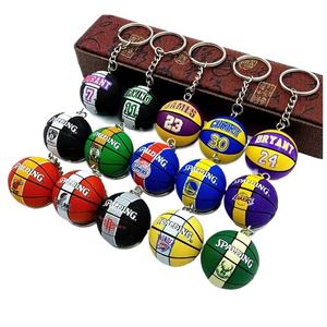 Millantech Vente flash Porte-clés d'équipe de basket-ball 3D Mini <span class=keywords><strong>Super</strong></span> <span class=keywords><strong>Star</strong></span> Curry Harden Durant Porte-clés en plastique <span class=keywords><strong>NBA</strong></span> de basket-ball - Product Image 2