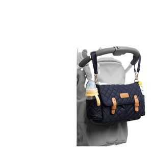 Organizador de cochecito negro para bebé, personalizado, con portavasos y correas para el hombro, de fábrica BSCI. - Product Image 5