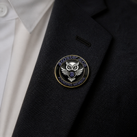 Badges en métal personnalisés en émail souple avec logo pour les fabricants de gants et d'écharpes, accessoires de mode, équipes d'artisanat, vente en gros et en vrac
