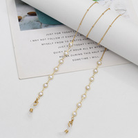 Chaîne de lunettes en métal haut de gamme européenne et américaine avec pendentif en perles Accessoire à sangle pour lunettes de soleil pour femmes