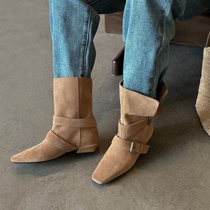 2025 otoño nueva moda coreana Cabeza Cuadrada botas cortas informales botas Chelsea de tacón bajo con patrón sólido hebilla de cinturón de un paso - Product Image 2