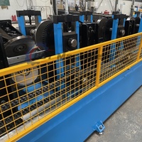 Machine de profilage de poutrelles en acier CZ robuste de 30-40 mm d'épaisseur, à commande PLC, à entraînement par engrenages, haute précision, automatique