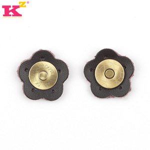 Fermagli per <span class=keywords><strong>borse</strong></span> nuovi bottoni automatici per cucire sul retro con molti colori per le opzioni in Stock DY Bag chiusura in pelle con chiusura a scatto - Product Image 5