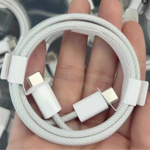Type-C USB-C PD60W 3A Fast Charging Eco-Friendly Flat Nylon 1m Cable for iPhone 15 Phone