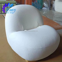 Fauteuil de relaxation individuel sans accoudoirs au design moderne et unique, en fausse fourrure de mouton, pour salon