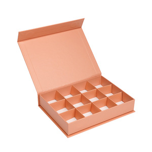 Caja de Regalo de Chocolate de Alta Gama, Caja Rígida de Papel con Tapa Magnética Abatible, Multicompartimentos, Biodegradable, Aséptica y Personalizable - Product Image 6