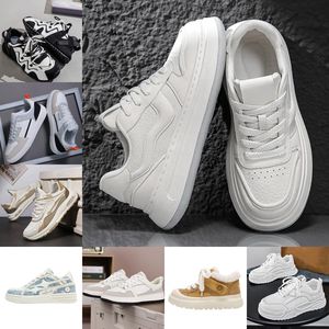 Clearance Sale of <b>Mixed</b> Size Men's Sports Shoes at Low Prices Casual Shoes in Stock Wholesale of Men's Shoes - Product Image 4
