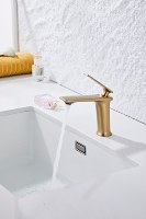 Robinet de lavabo moderne en laiton, design personnalisé, à poignée unique, à poser sur le comptoir, mitigeur chaud/froid haut, avec valve en céramique, directement de l'usine