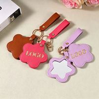 Miroir de maquillage pivotant en cuir PU, miroir portable créatif en forme d'étoile, miroir compact tendance style Instagram avec porte-clés