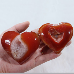 40mmの大きなヒーリングシェイプ天然クォーツジェムストーンレッドアゲートクォーツクリスタルハート、ホームデコレーション用 - Product Image 2