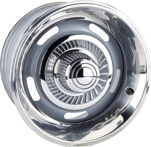 Kit <span class=keywords><strong>de</strong></span> jantes Speedway Motors pour rallye <span class=keywords><strong>de</strong></span> style 15x7/8 en acier peint argenté 4,75 pouces PCD, comprenant des anneaux <span class=keywords><strong>de</strong></span> beauté, des enjoliveurs Derby et des écrous <span class=keywords><strong>de</strong></span> <span class=keywords><strong>roue</strong></span> - Product Image 1