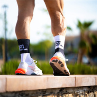 Chaussettes de course personnalisées en promotion, chaussettes de cyclisme performantes aérodynamiques pour le cyclisme et la course, chaussettes de course en nylon pour hommes et femmes