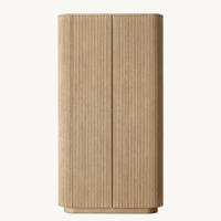 Armoire Premium en Chêne Naturel Cannelé, Design Moderne Minimaliste, Coin Courbé, Double Porte, Meuble de Rangement Artisanal pour Chambre Parentale et Villa