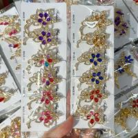 Broche en strass brillants en alliage doré, épingle de revers de luxe incrustée de cristaux, épingle de sûreté pour hijab et foulard, pour la décoration de vêtements anti-exposition