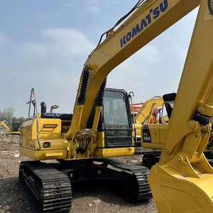 Excavadora Hidráulica Usada Komatsu PC120-7 con Motor Diésel y Cucharón Estándar para Proyectos de Construcción y Movimiento de Tierras - Product Image 3