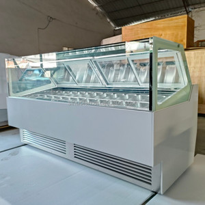 Vitrine Réfrigérée Commerciale pour Gelato et Crème Glacée, 24 Bacs, Dimensions Personnalisables, Refroidissement par Air, Idéale pour Cafés, Boulangeries et Magasins de Détail - Product Image 1