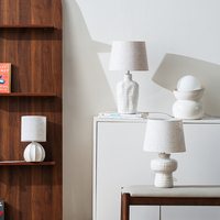 Lampe de table en céramique moderne et simple, abat-jour en tissu, lampe de lecture LED pour la décoration de la maison, lampe de bureau