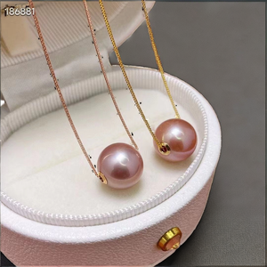 Collier chaîne queue de renard J&C de haute qualité plaqué or avec perle d'eau douce naturelle blanche Edison de 10-11 mm - Product Image 2