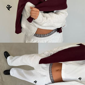 Ensemble de survêtement personnalisé en coton de luxe avec fermeture éclair, comprenant un sweat à capuche court et un pantalon de <span class=keywords><strong>jogging</strong></span> à jambe <span class=keywords><strong>droite</strong></span>, avec logo personnalisé - Product Image 3