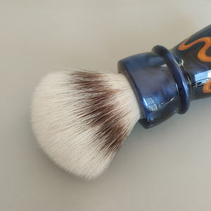 Brocha de Afeitar Vegana para Hombre DISHI OEM con Logotipo Personalizado, Nueva, de 20-30 mm, con Nudos de Pelo Sintético, Mango de Resina, para el Cuidado Masculino - Product Image 3