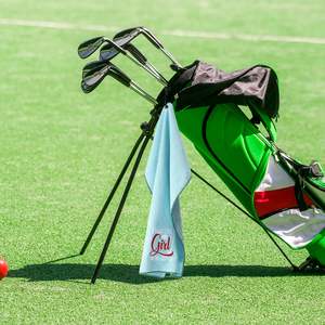 Toalla de Golf Personalizada para Mujer, Toalla Bordada para Mamá, Regalo, Toalla de Microfibra Tipo Waffle para Bolsa de Golf con Clip y Accesorios - Product Image 6