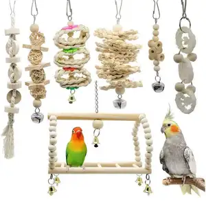 7PCS acessórios gaiola de pássaro Wooden Chewing Toys Swing Parrot Play set