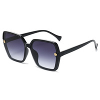 Lunettes de soleil de luxe pour femmes, très vendues, surdimensionnées, carrées, protection UV400, lunettes de soleil d'été pour la plage