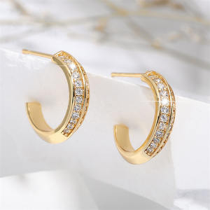 RAKOL EP5907 Nouvelle mode pour femmes Boucles d'oreilles créoles géométriques en zircon et strass 2024 - Product Image 1