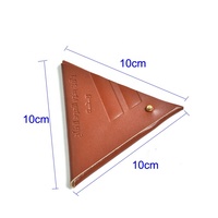Pochette à monnaie en tissu de cuir microfibre avec bouton triangulaire et logo personnalisé en relief