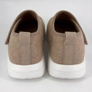 Scarpe da Ginnastica Casual Sportive da Uomo in 100% Lana Australiana, di Tendenza, del Produttore Cinese - Vendita Calda - Product Image 5