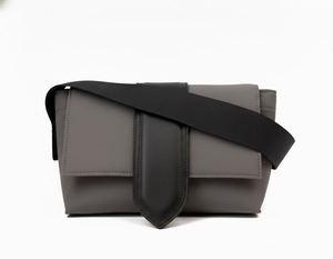 Sac bandoulière en nylon imperméable et durable, petit sac messager pour hommes, sac à bandoulière urbain fonctionnel, OEM/ODM - Product Image 3