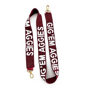 สายคล้องคอ Gig Em Aggies สีมารูน พร้อมตัวล็อคแบบก้ามปู พิมพ์ลายสกรีน สายคล้องคอสำหรับกีฬา - Product Image 1