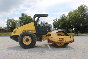 Compacteur routier Bomag BOMAG 216 d'occasion avec moteur Cummins d'origine japonaise - Vente à prix réduit à Hefei, Chine - Product Image 1