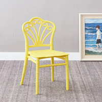 Chaise en plastique empilable pour enfants, vente en gros OEM, chaise ergonomique moderne pour enfants, mobilier pour la maison, le jardin, l'école, la maternelle