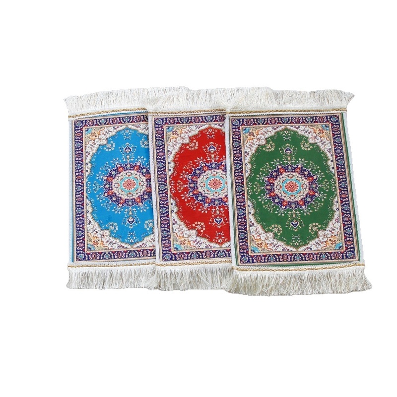 Wholesale Embossed Non Slip Polyester Islamic