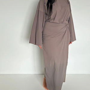 Burkini Bronzant à Séchage Rapide Musulman Hijab Ensemble de <span class=keywords><strong>Maillot</strong></span> de Bain – Avec Jupe Paréo TMFRCL Personnalisé Qui Laisse Bronzer Vêtement de Plage Pudique pour Femme - Product Image 1